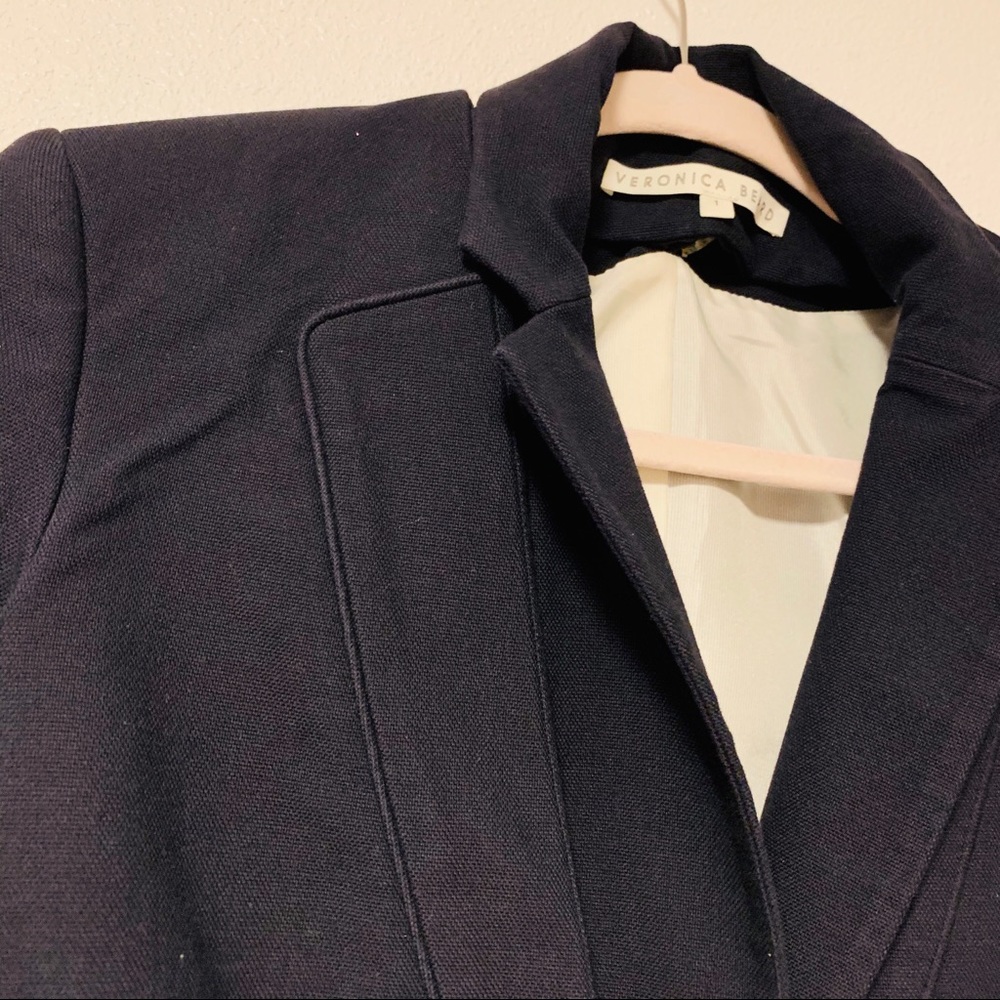 Veronica Beard Removable Collar Navy Blue Blazer - Picture 12 of 16